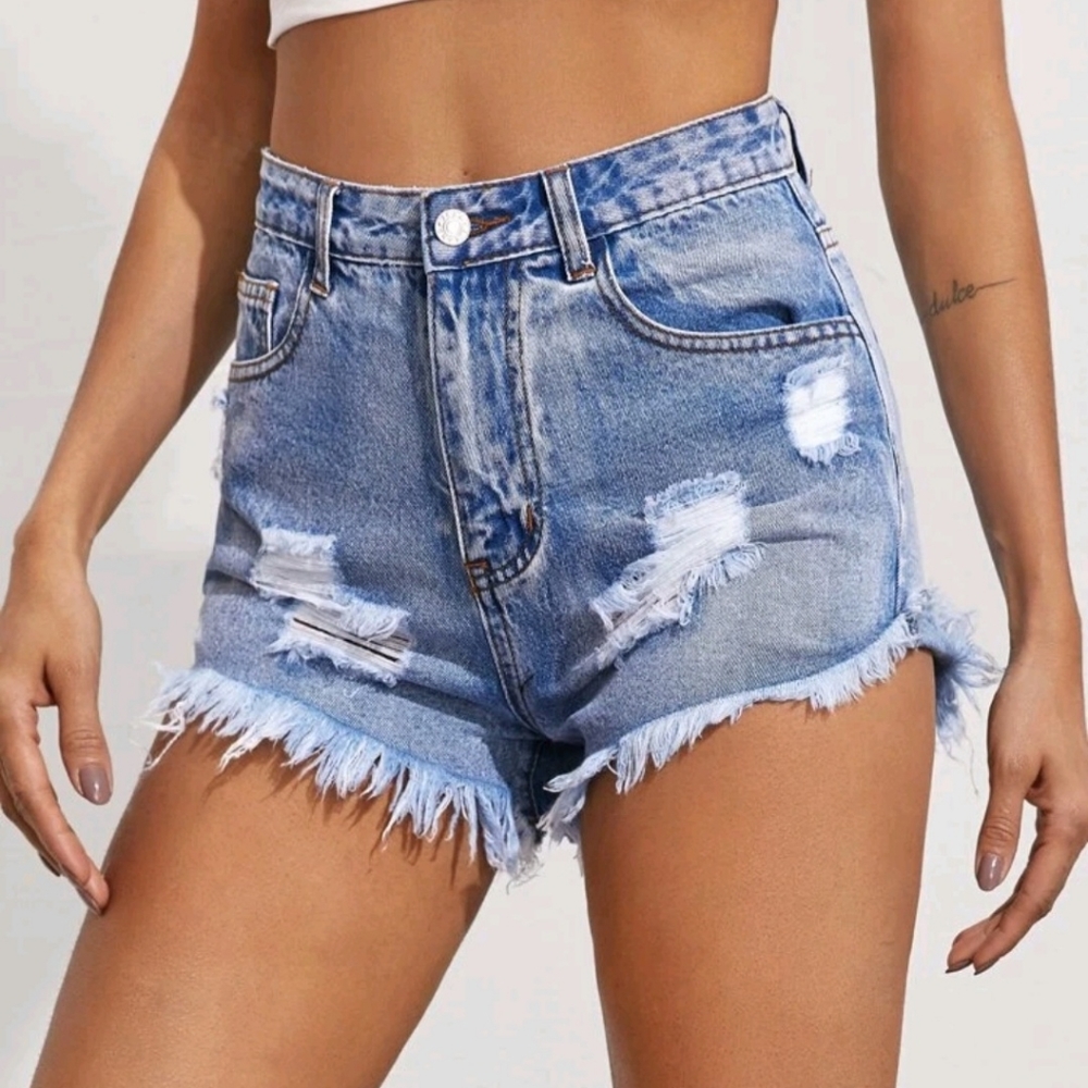 Ripped denim shorts